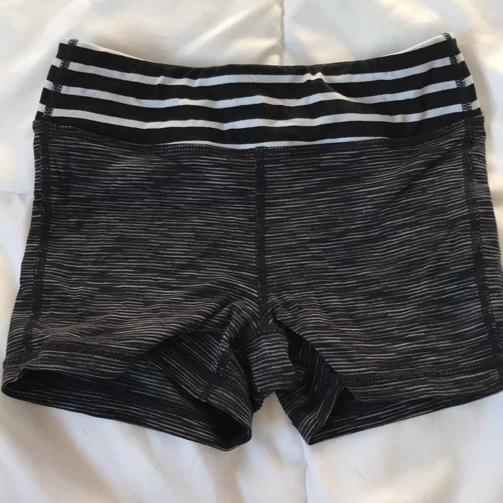Athleta Girl stretchy athletic shorts size kids 6
